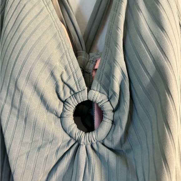 NWT one piece bathing suit, size 12/14. - Picture 5 of 5